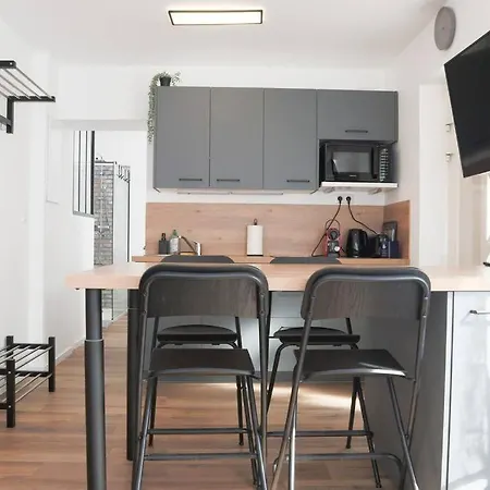 {le Factory}, Proche Euroairport *