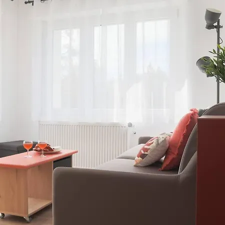 {le Factory}, Proche Euroairport *